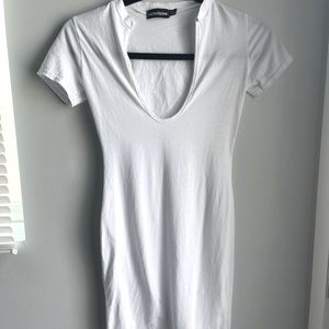 (MUST SELL BY 5/10!) PLT White U-Neck T-shirt Dress